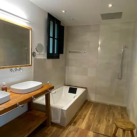 Hotel Mas Aret Peralada