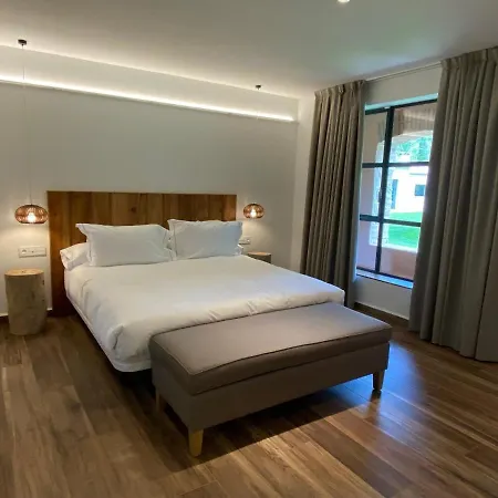Hotel Mas Aret 4*